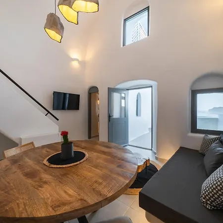 Bligos Oia (Santorini)