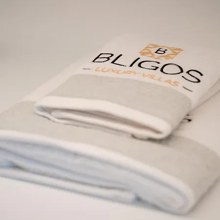 فيلة Bligos