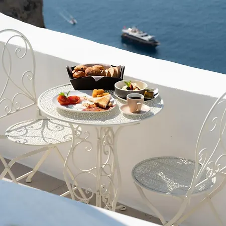 Bligos Villa Oia (Santorini)